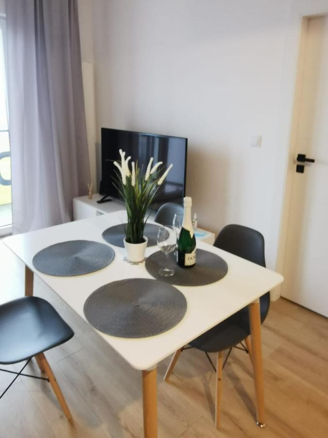 Warsaw Apartments Prymasa Street Luaran gambar